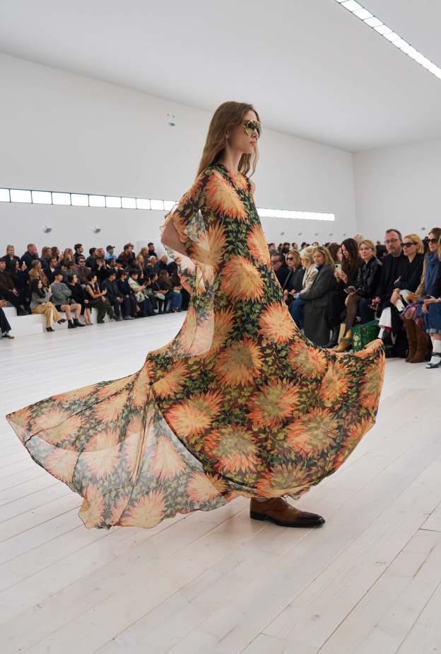 إطلالة من Loewe