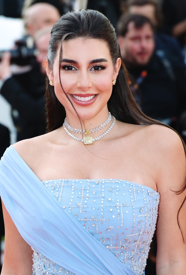 إليكم ما ميّز الإطلالات الجمالية لـ ياسمين صبري في مهرجان كان السينمائي 2025