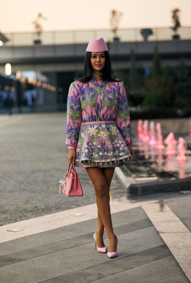 إطلالة من street style