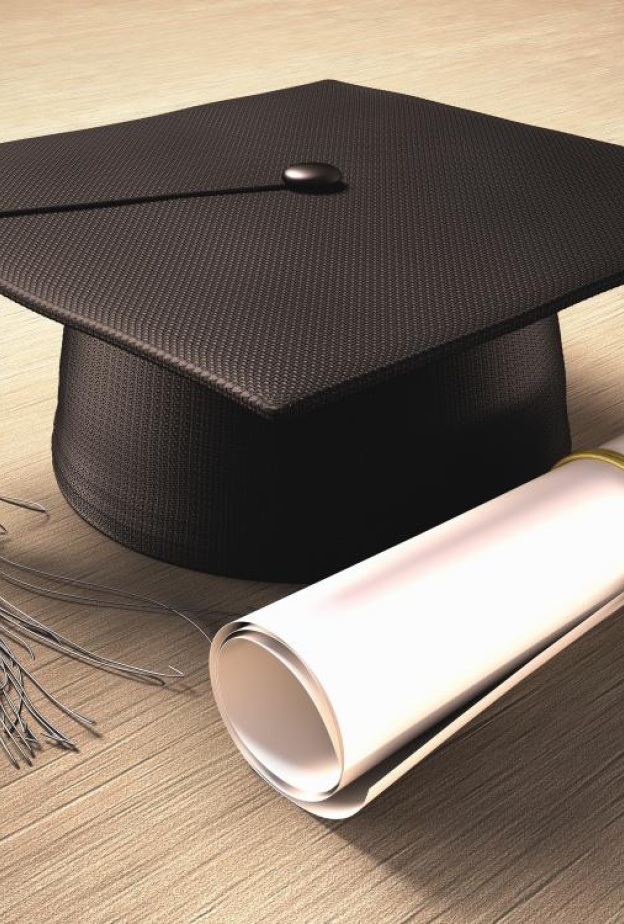 عبارات تهنئة تخرج قصيرة