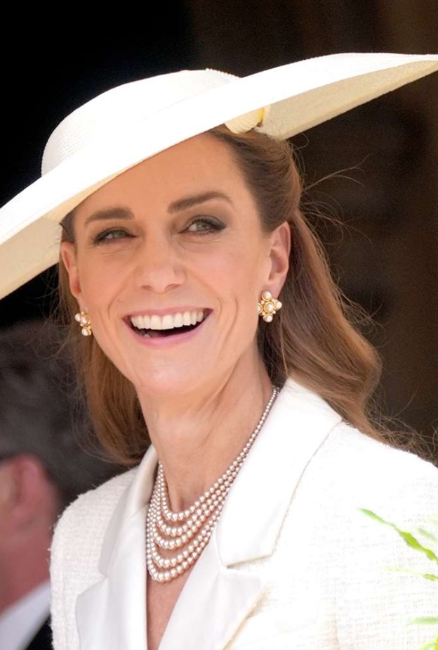 عودة الأميرة كيت وتألق ملكي في وندسور