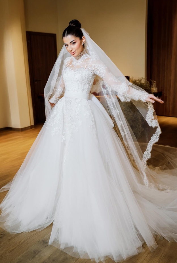 ليلى احمد زاهر 