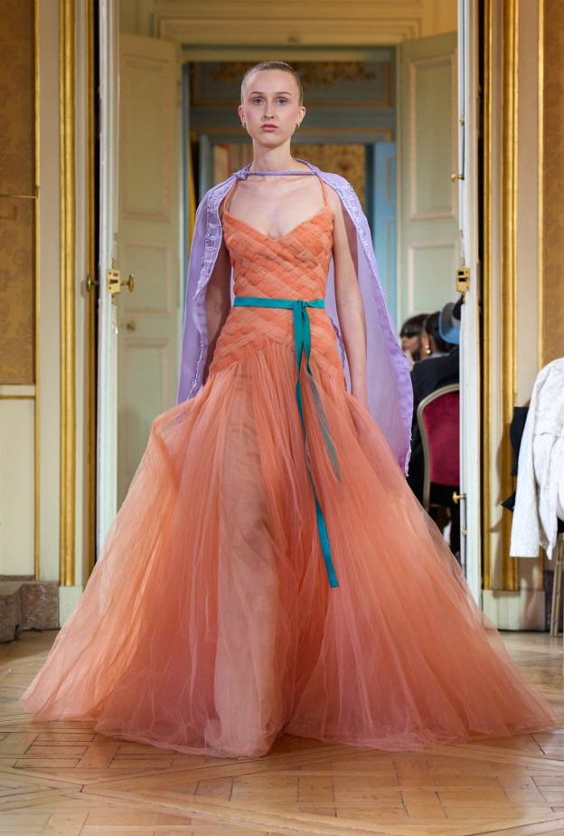 إطلالة من Zuhair Murad