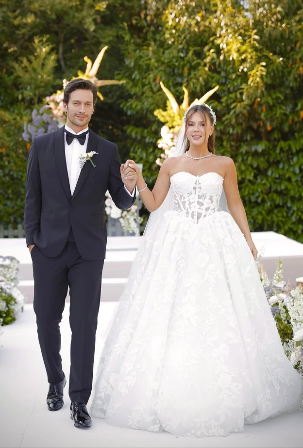 حفلات زفاف النجوم الأتراك 2025 