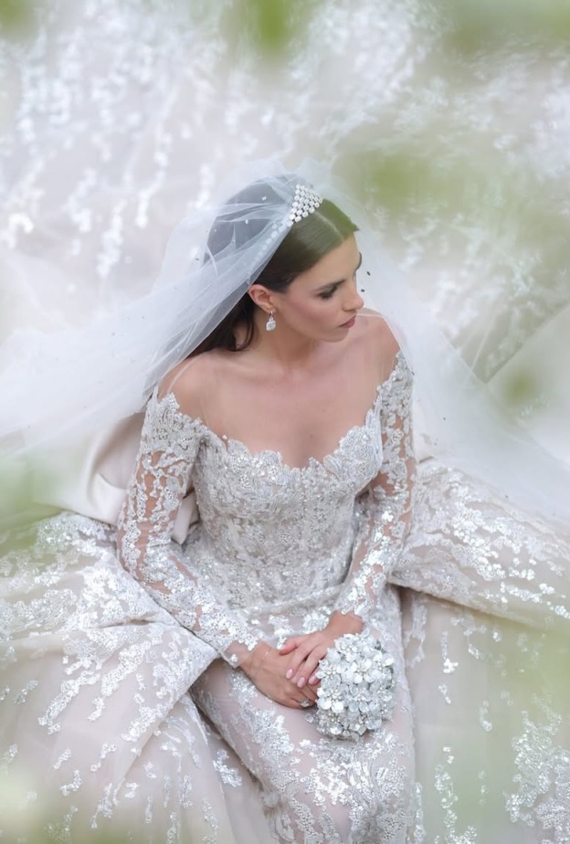 مسكات عروس كريستالية مميزة جداً لعروس 2025