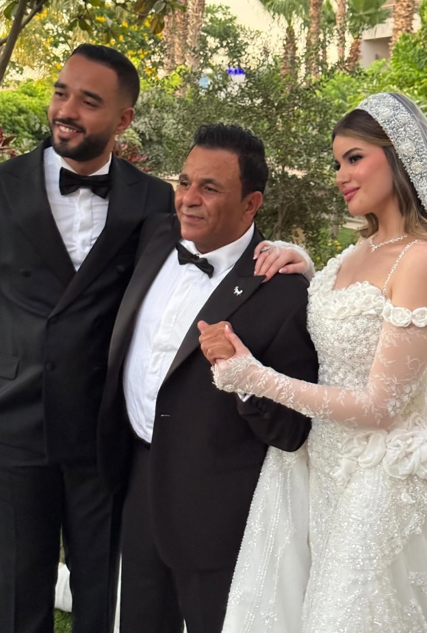 محمد فؤاد وابنته بسملة في حفل زفافها