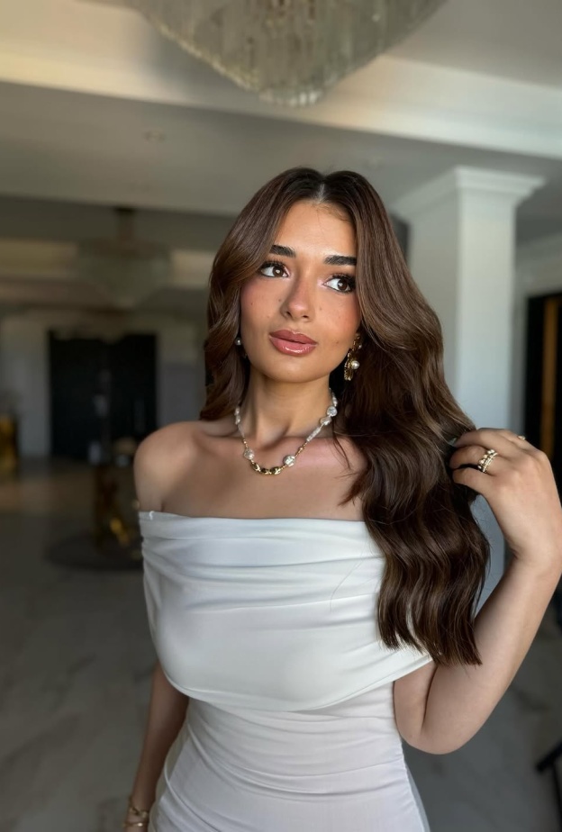 ملك احمد زاهر صورة من انستغرامها