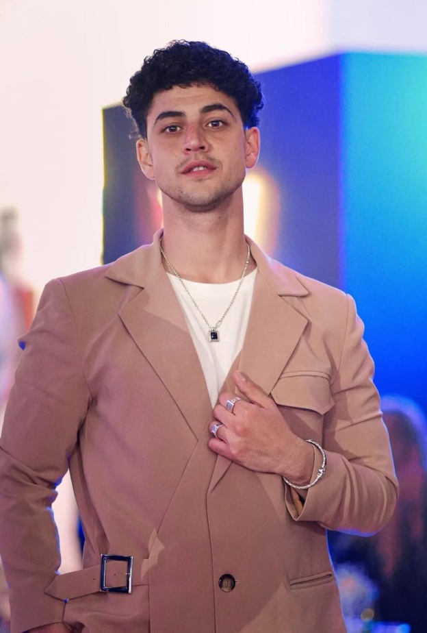 آدم الشرقاوي