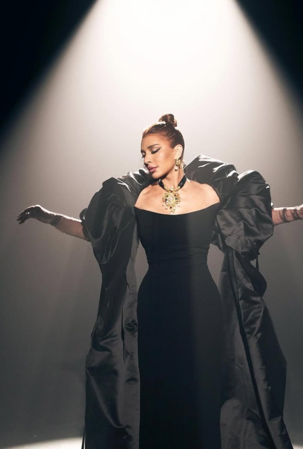 الفنانة أصالة