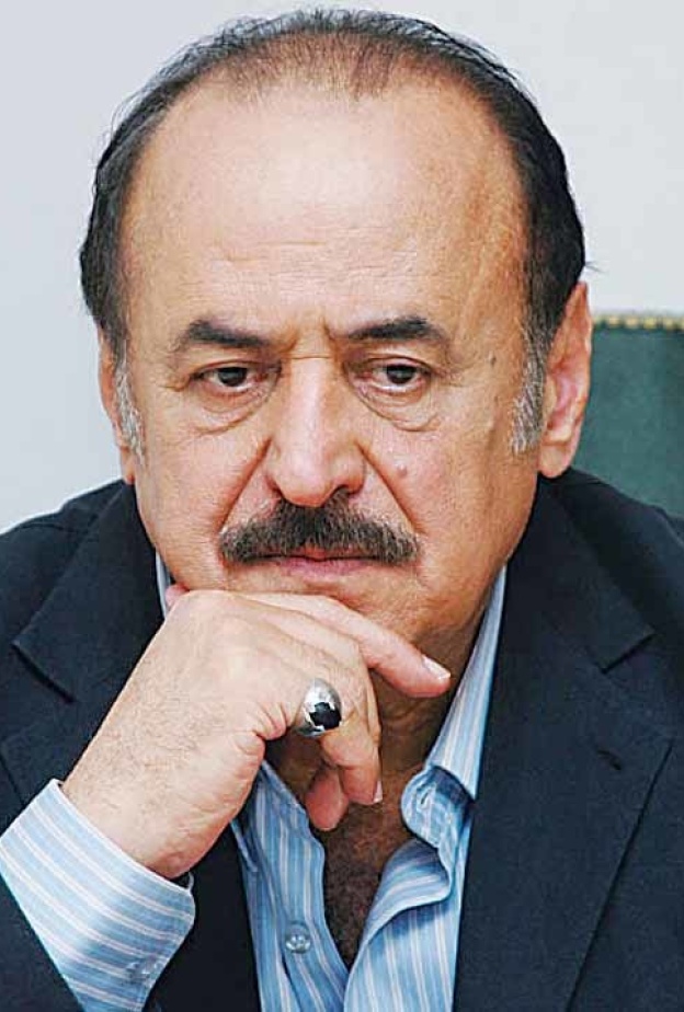 أسعد فضة