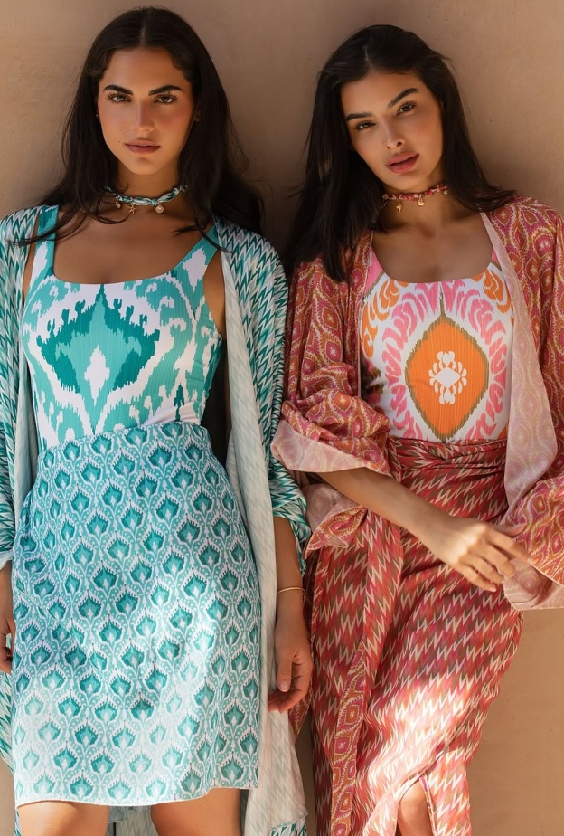 خاص “هي”: من الكويت إلى قلب الريفييرا، Emanmoonعلامة تُجسِّد الأناقة الصيفية الحالمة… وحوار خاص مع مؤسِّستها