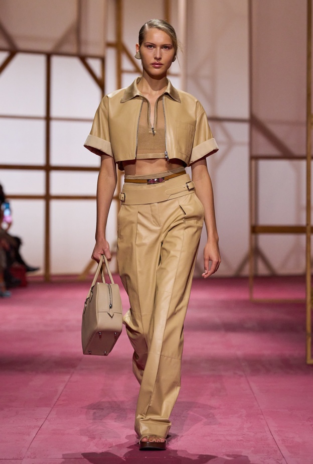 إطلالة من Hermes