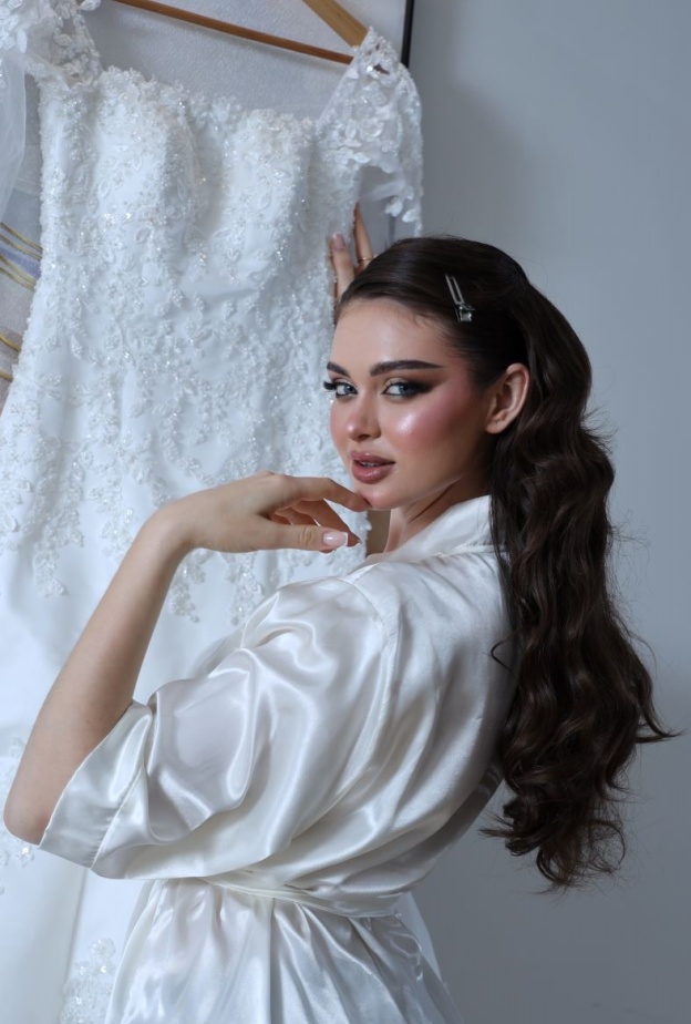 من مكياج العرايس من اخصائية التجميل السعودية شهد عبد الرحمن