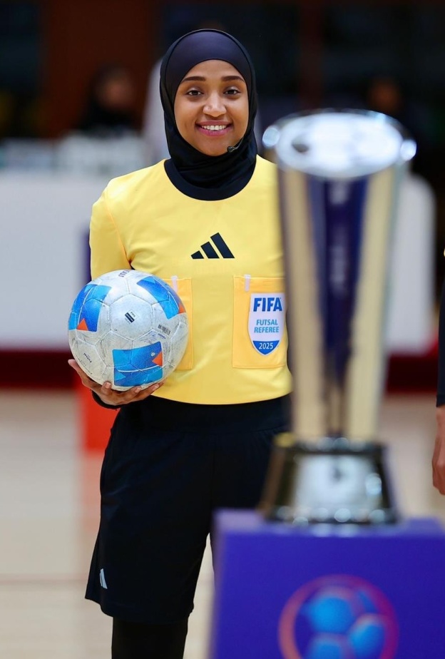 الحكمة السعودية ريم البيشي ضمن حكام كأس العالم لكرة قدم الصالات في الفلبين