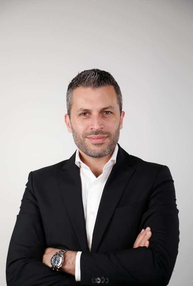 الدكتور جورج زيادة