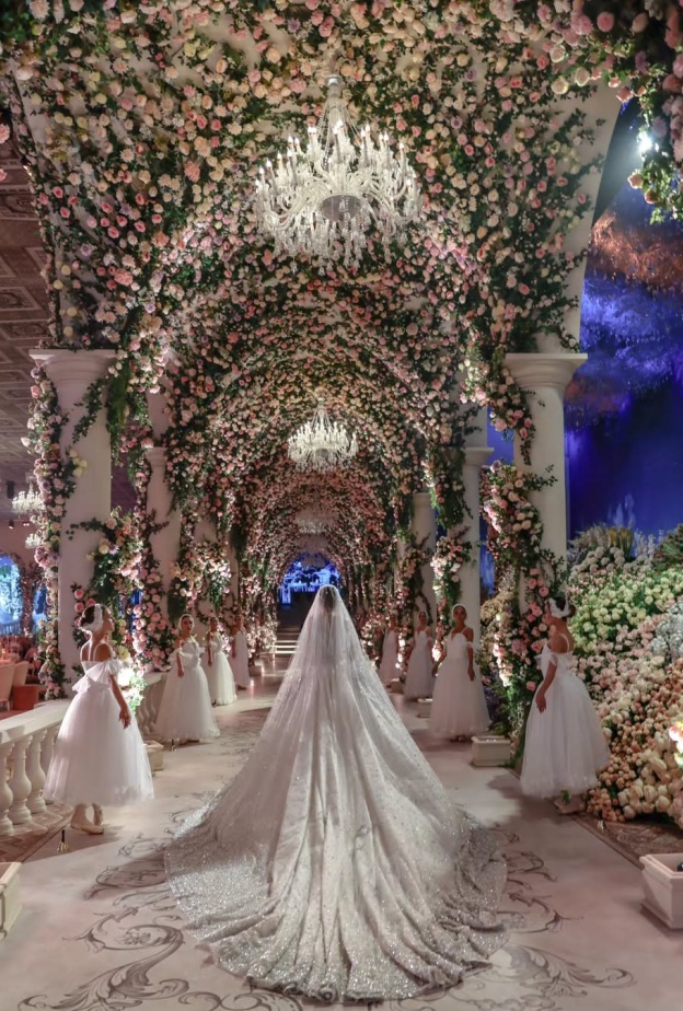 ثيم زفاف سعودي مبهر من تصميم Le Mariage