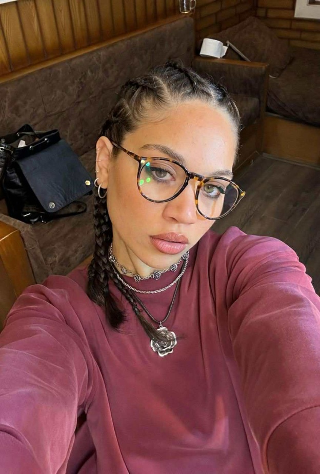 جيدا منصور في لا ترد ولا تستبدل وأندر إيدج