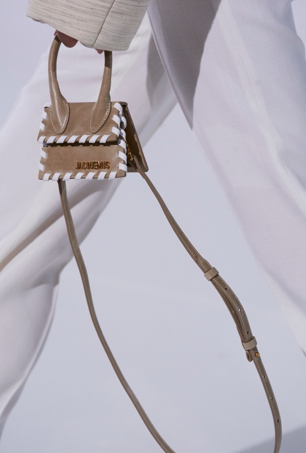 حقيبة صغيرة جدا من Jacquemus