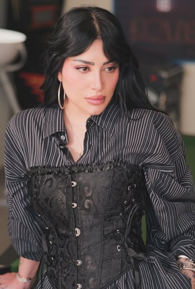 سارة فرح تعتزل الغناء