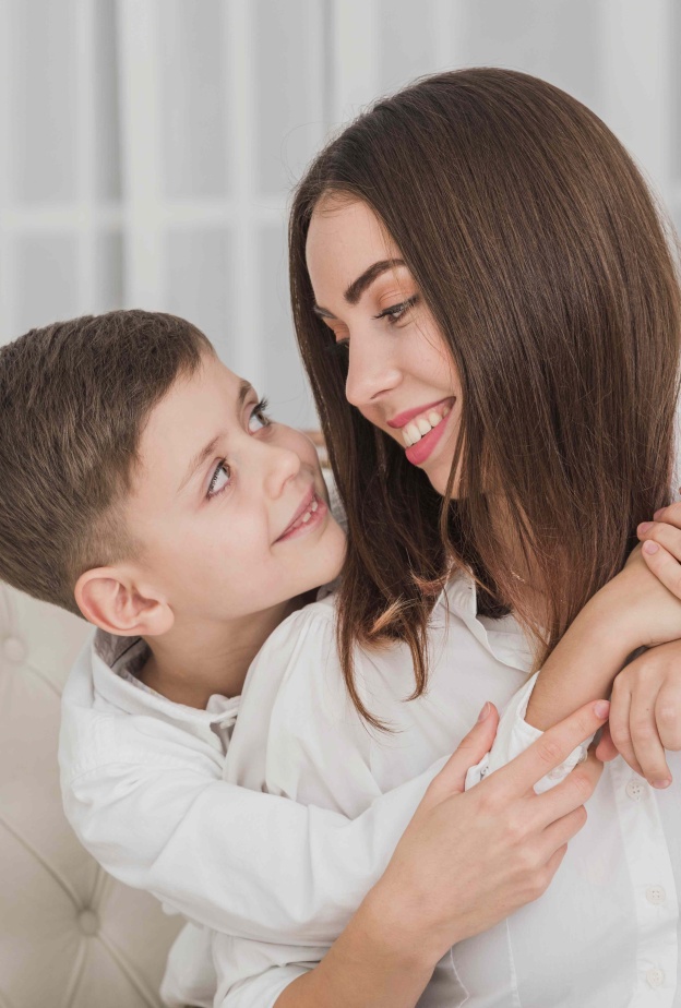عززي مهارات طفلك الاجتماعية بحثه على الفضفضة والحديث معكِ