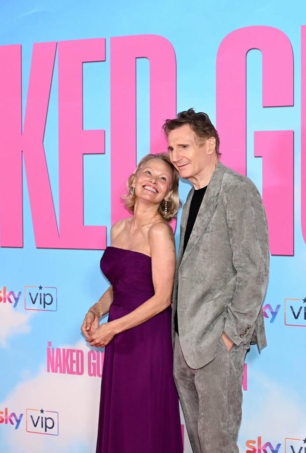 باميلا أندرسون وليام نيسون