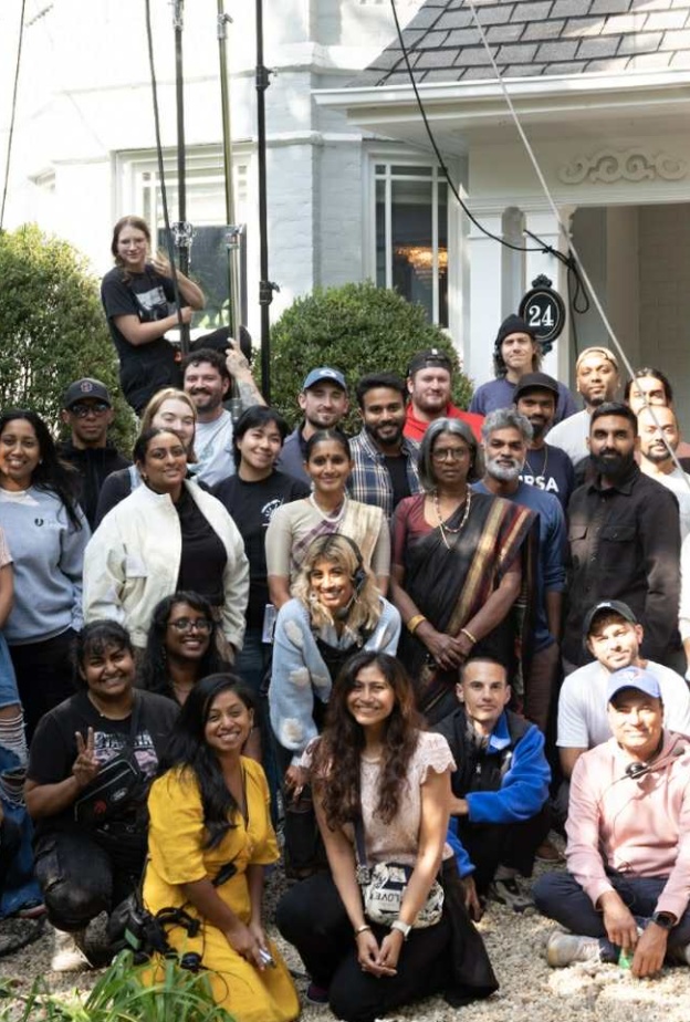  صانعة الأفلام الإماراتية شايستا روشان تنطلق إلى مهرجان تورونتو السينمائي الدولي