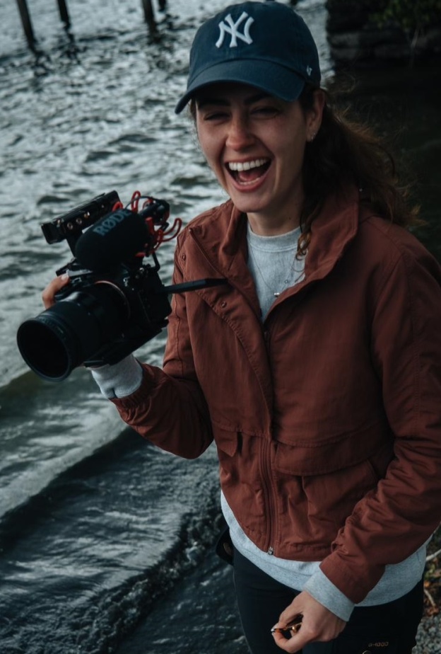 "مولي ماكدونالد" Molly McDonald، منتجة في "يوتيوب"