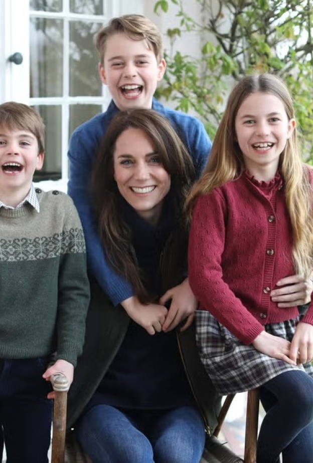 شباب العائلات الملكية