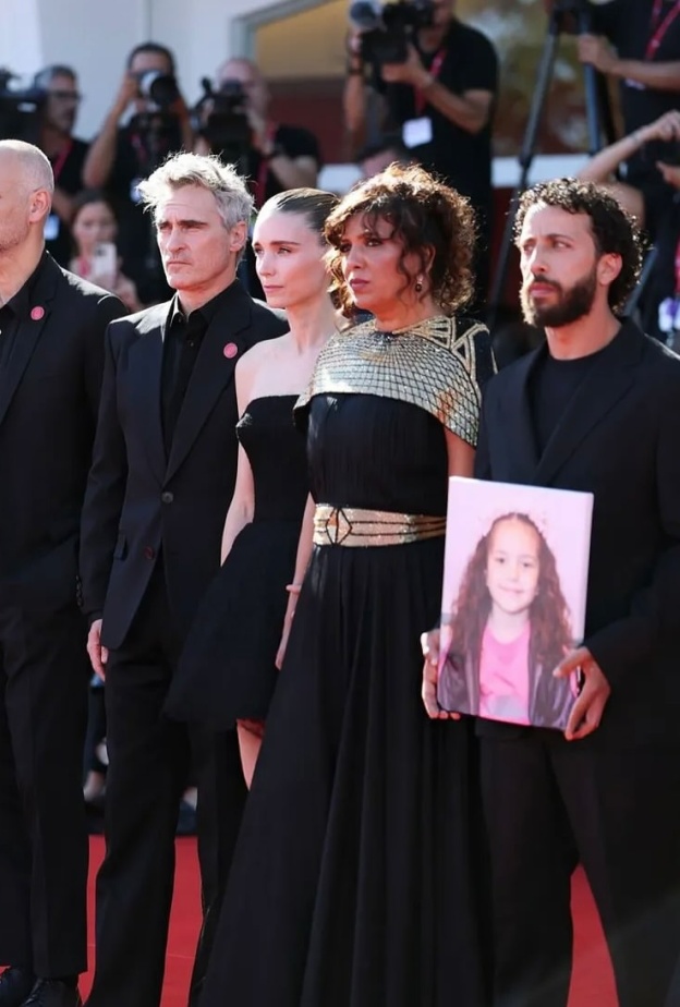 صناع فيلم صوت هند رجب