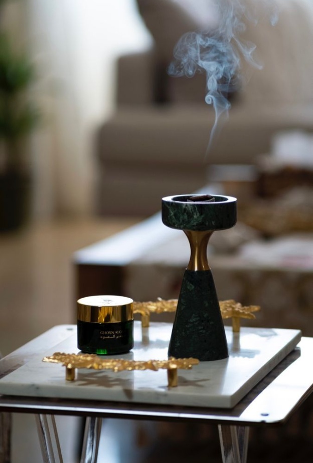 المبخرة إكسسوار تراثي يضفي على المنزل الرقي والأصالة