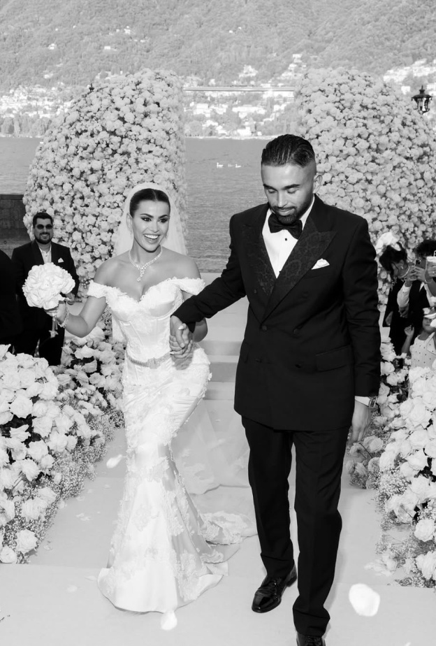 من حفل زفاف يومي في جزيرة كومو في إيطاليا.