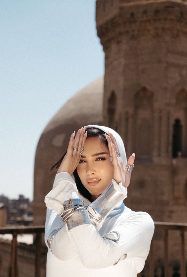بسمة بوسيل في القاهرة القديمة