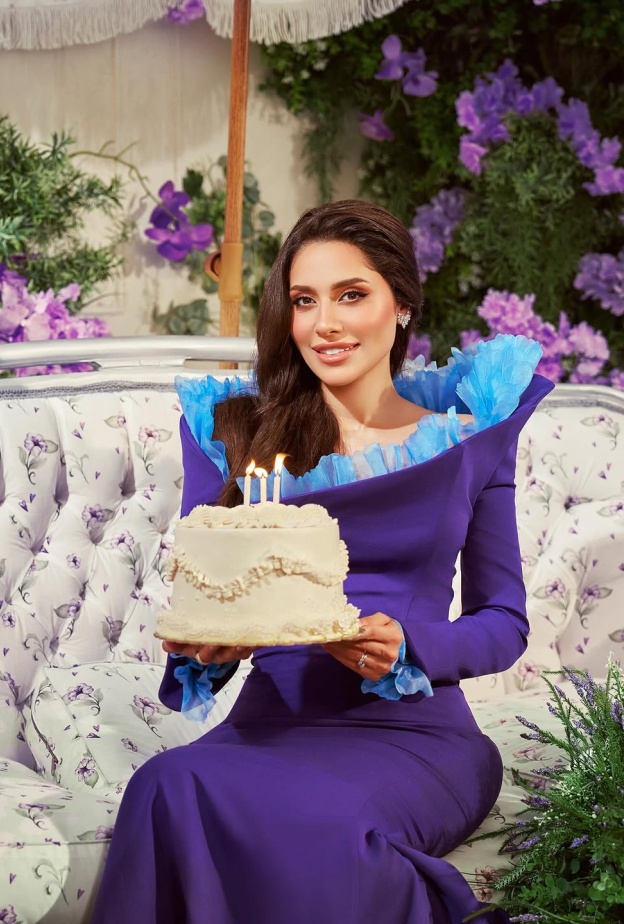 النجمة إلهام علي