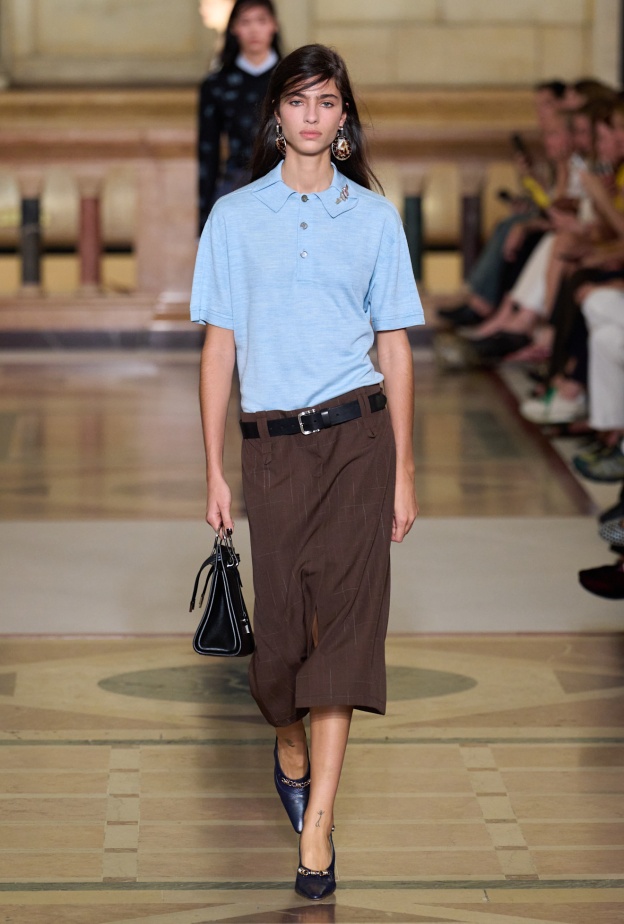 مجموعة Tory Burch لربيع وصيف 2026