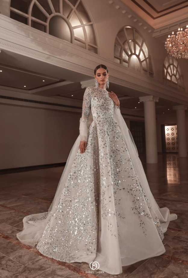 الترتر الأنيق في مجموعة إطلالات زفاف فضل جابر