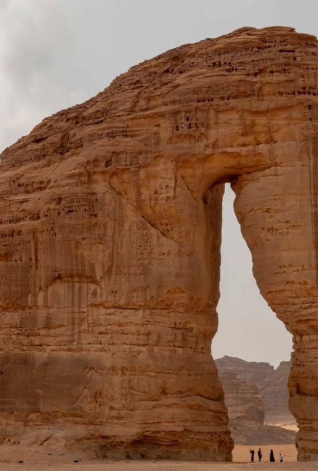 جائزة العلا للتصميم 2025 وديزايناثون العلا تحت شعار براعة يد الإنسان