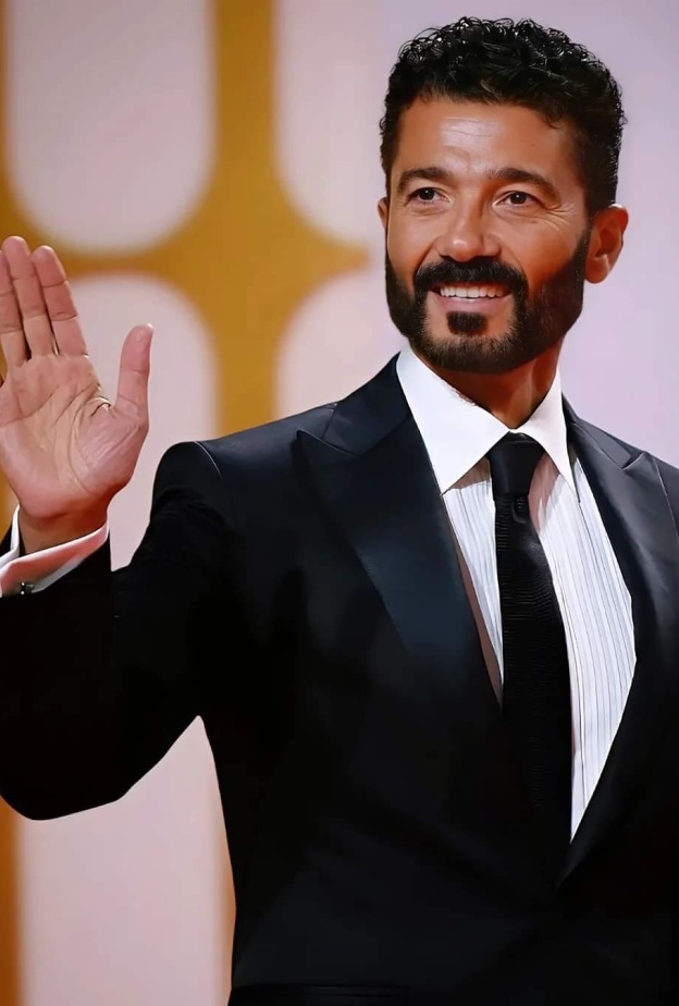 خالد النبوي يكرم بجائزة فاتن حمامة
