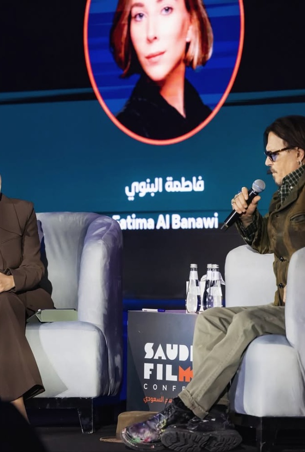 فاطمة البنوي تبحر في عوالم جوني ديب في حوار استثنائي في الرياض