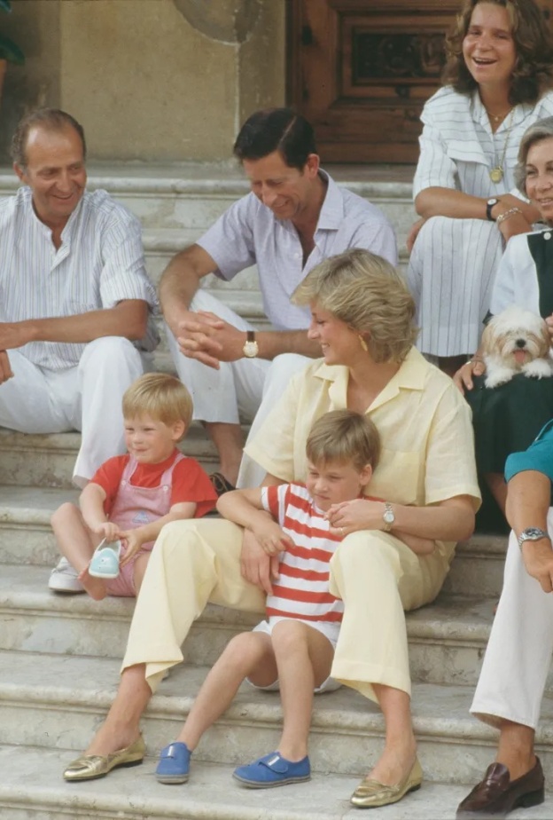 الملك خوان يكشف طبيعة علاقته بالأميرة ديانا