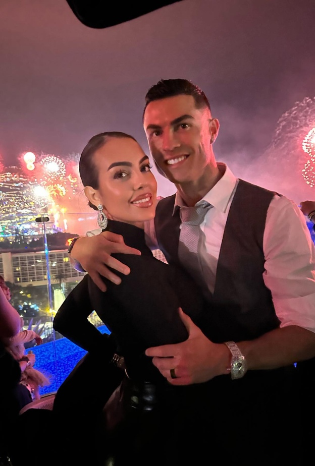 إليكِ مكان وموعد زفاف كريستيانو وجورجينا حسب الإعلام البرتغالي