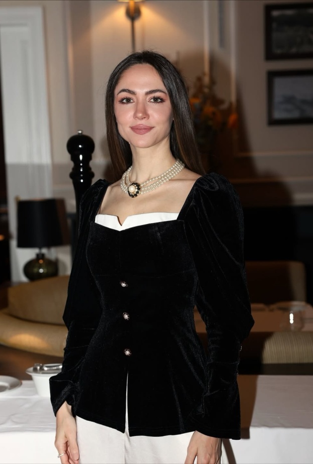 سمية رضا مرشحة لجائزة الممثلة المفضلة