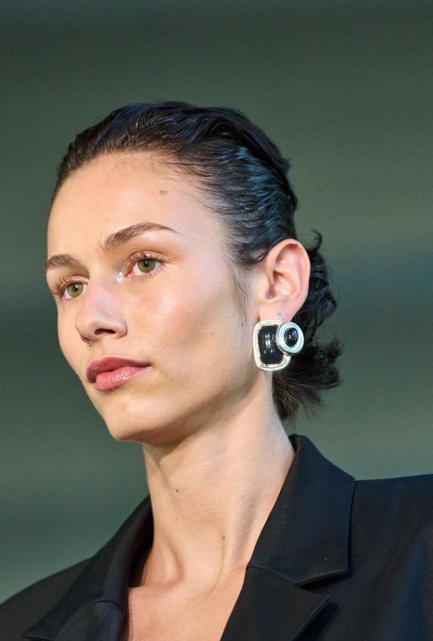 اكتشفي مع هي العلاقة بين الإجهاد النفسي وضعف حاجز الجلد وكيفية وقايته