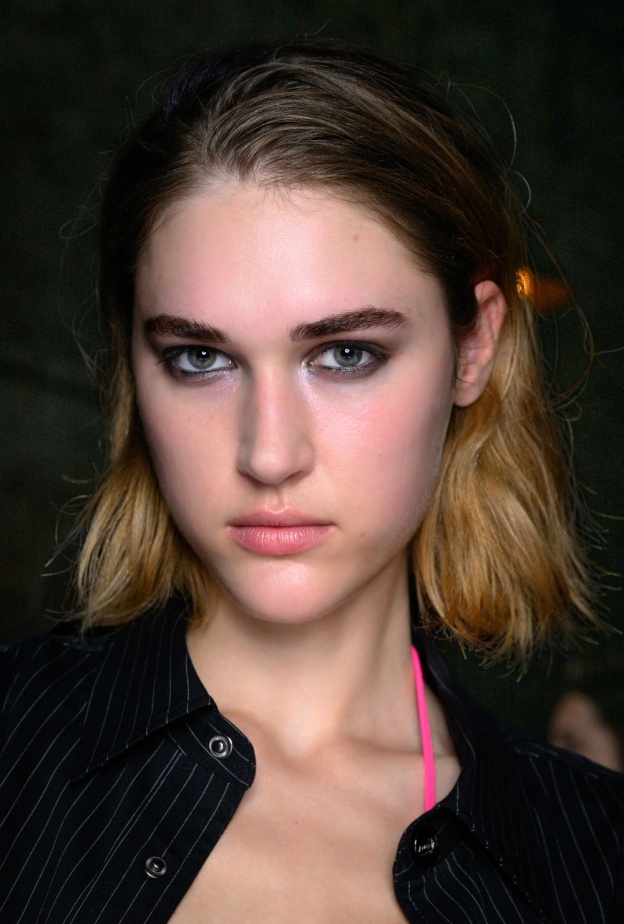 دليلك لروتين يعزّز الكولاجين ويشدّ البشرة