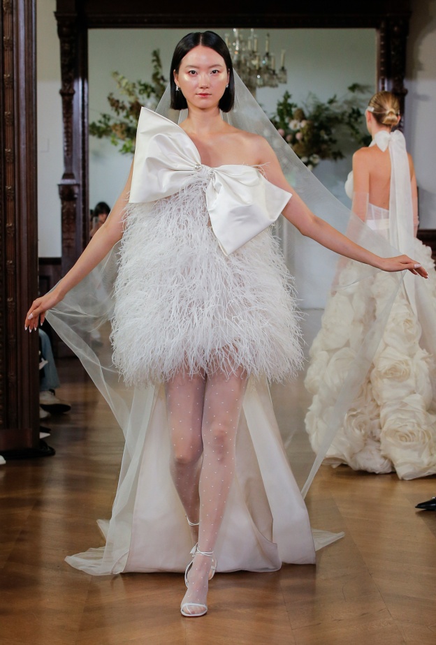 من عروض مونيك لولييه لخريف 2026