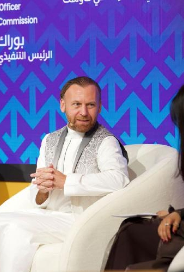 هيئة الأزياء تطلق ابتكاراً جديداً في مجال منسوجات ألياف البحر الأحمر