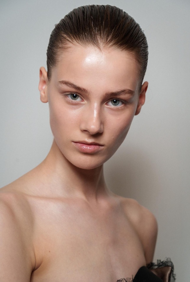 حقن الميزوثيرابي علاج غير جراحي لبشرة أكثر شبابًا وحيوية