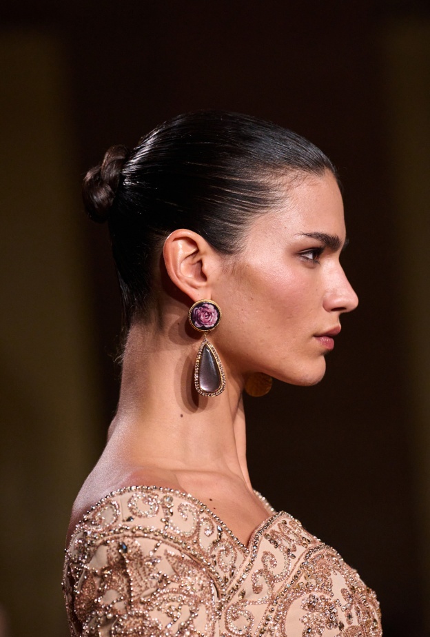 صيحات البلاشر القوي والمناسب لصاحبات البشرة السمراء