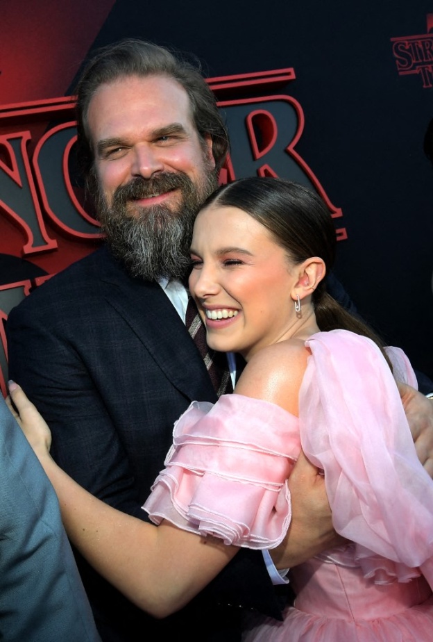 ميلي بوبي براون