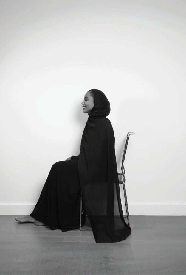 داخل عالم HARLIENZ وإبداع "هيا العدساني"