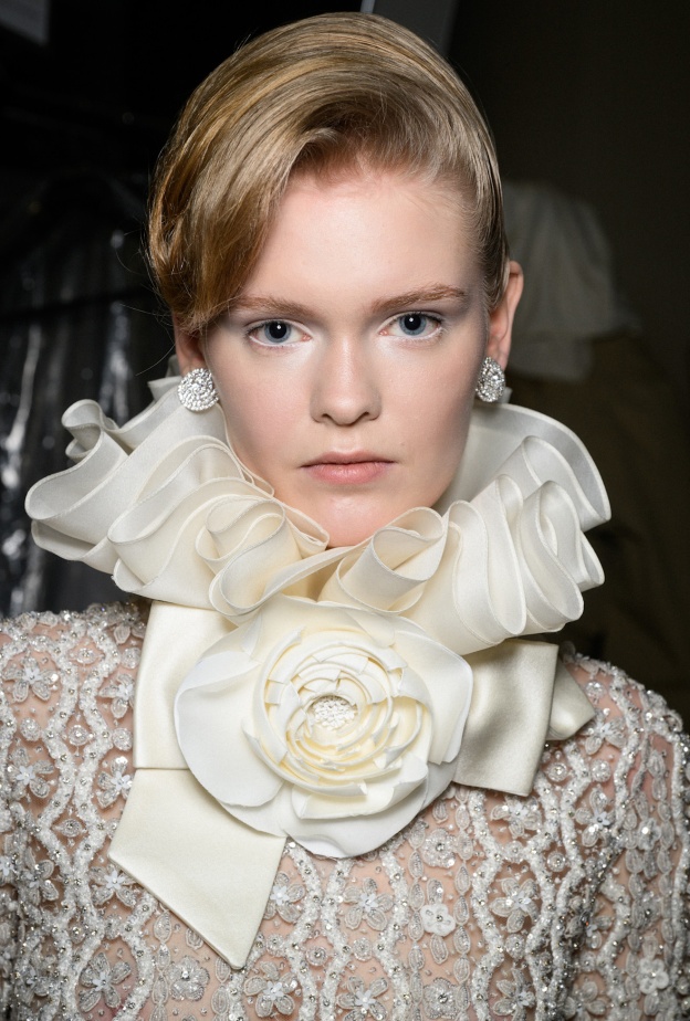 جمال الألوان تبدأ بالمكياج وصيحات شكّلت علامة فارقة في جمالك